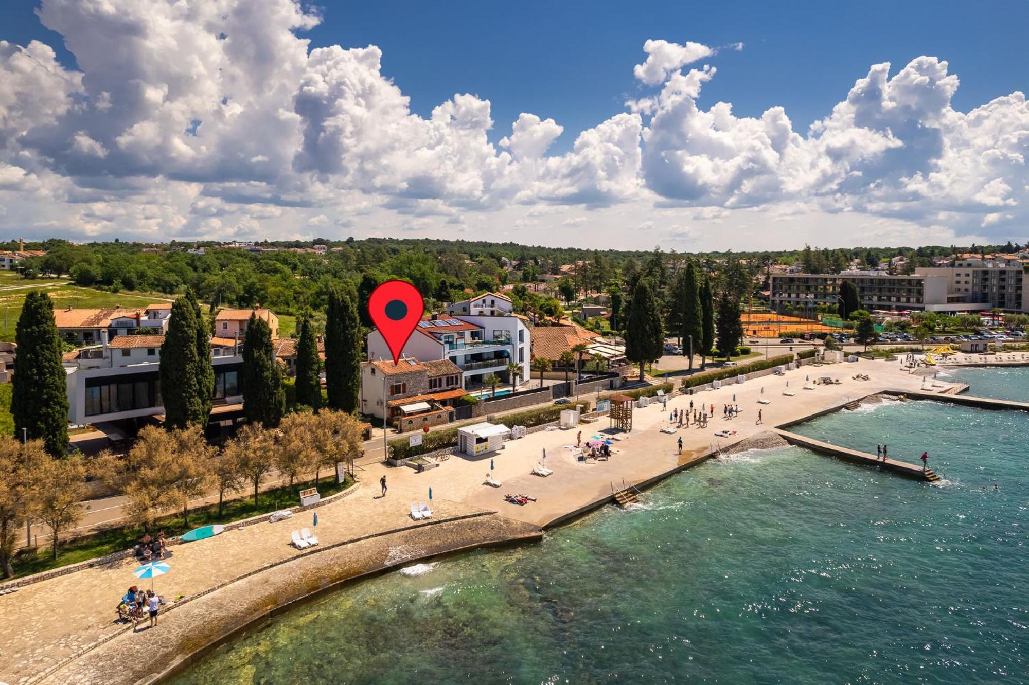 Beach House - Sea Breeze Poreč Eksteriør billede