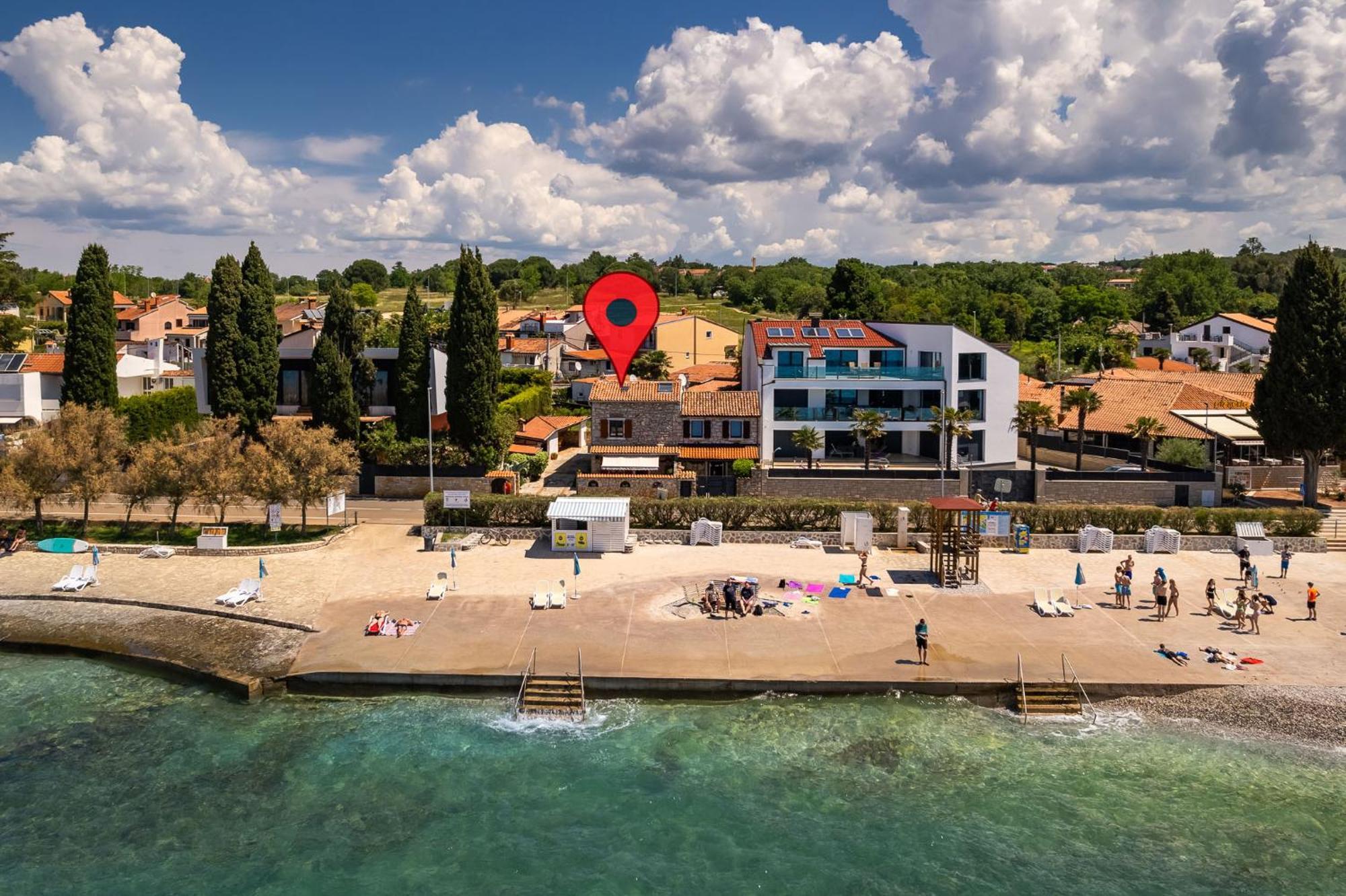 Beach House - Sea Breeze Poreč Eksteriør billede